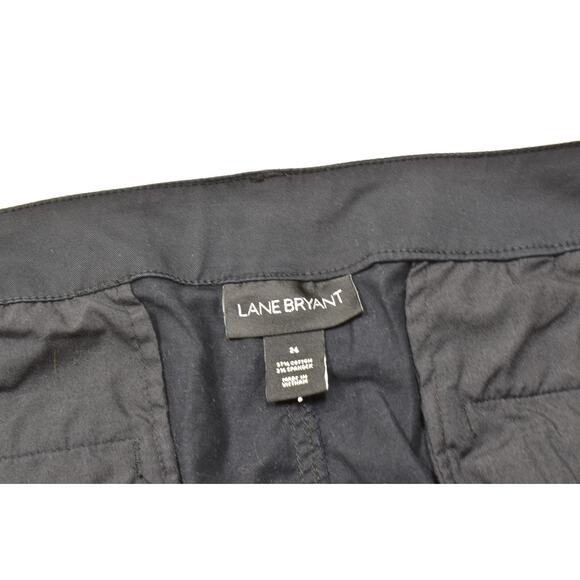 Lane Bryant Plus Size 26 Black Flat Front Chino Shorts Cotton Blend Solid Zip - Picture 6 of 8